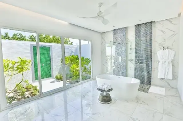 Beach Villa Bathroom   